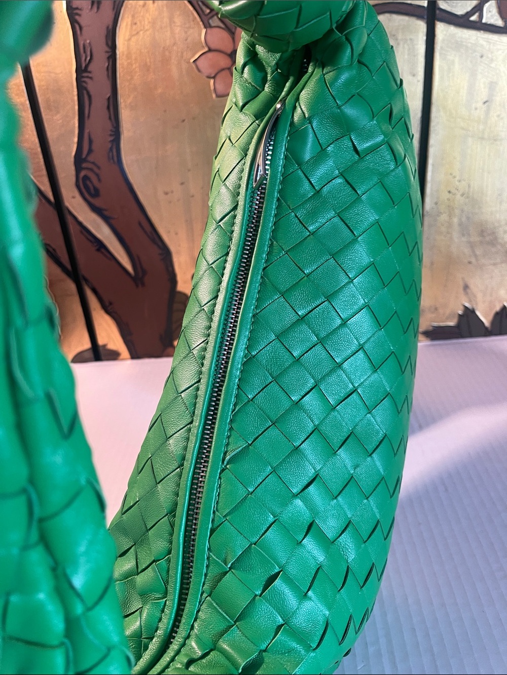 Bottega Veneta Green Intrecciato Knot Shoulder Bag - Picture 6 of 11